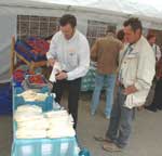 Frischer Spargel und Erdbeeren