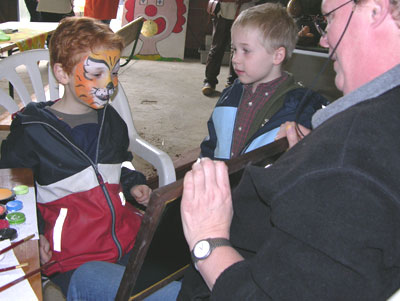 Kindergesichter wurden zu Tiergesichtern