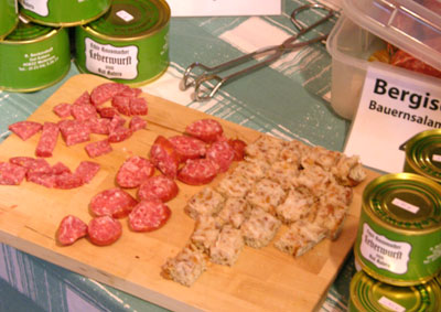 auf dem Marktstand konnte einiges probiert werden